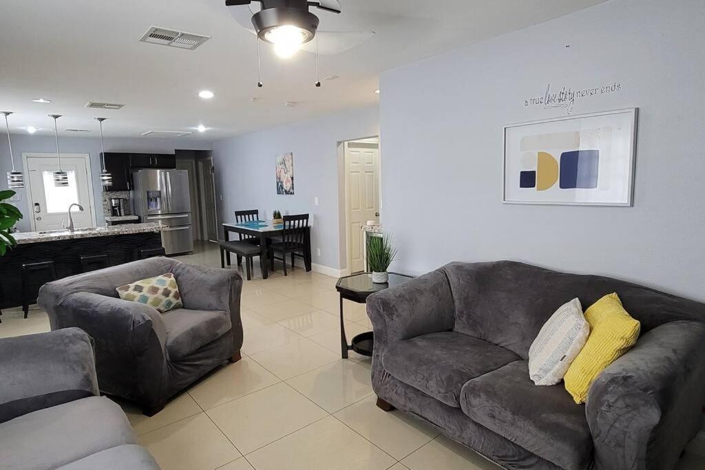 K - Fully Remodeled And Professionally Decorated 拉斯维加斯 外观 照片